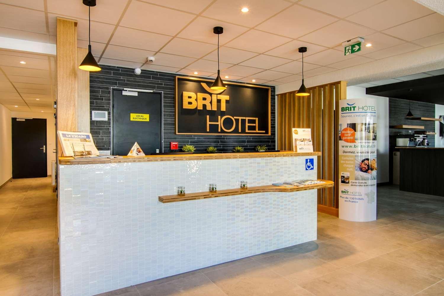 Brit Hotel Reims La Neuvillette Exterior photo