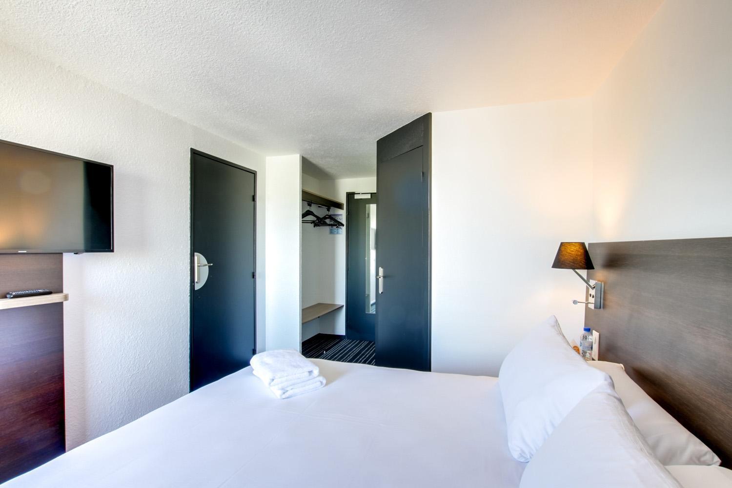 Brit Hotel Reims La Neuvillette Exterior photo