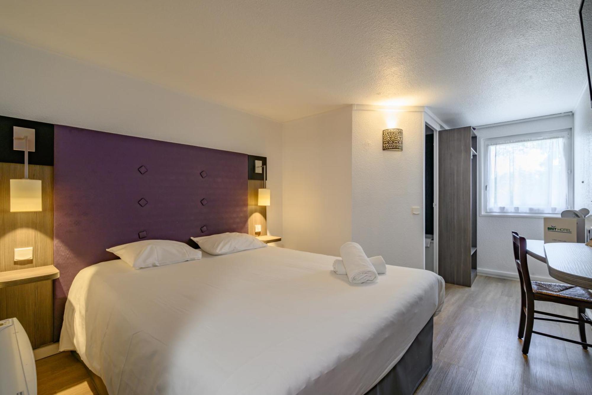 Brit Hotel Reims La Neuvillette Exterior photo
