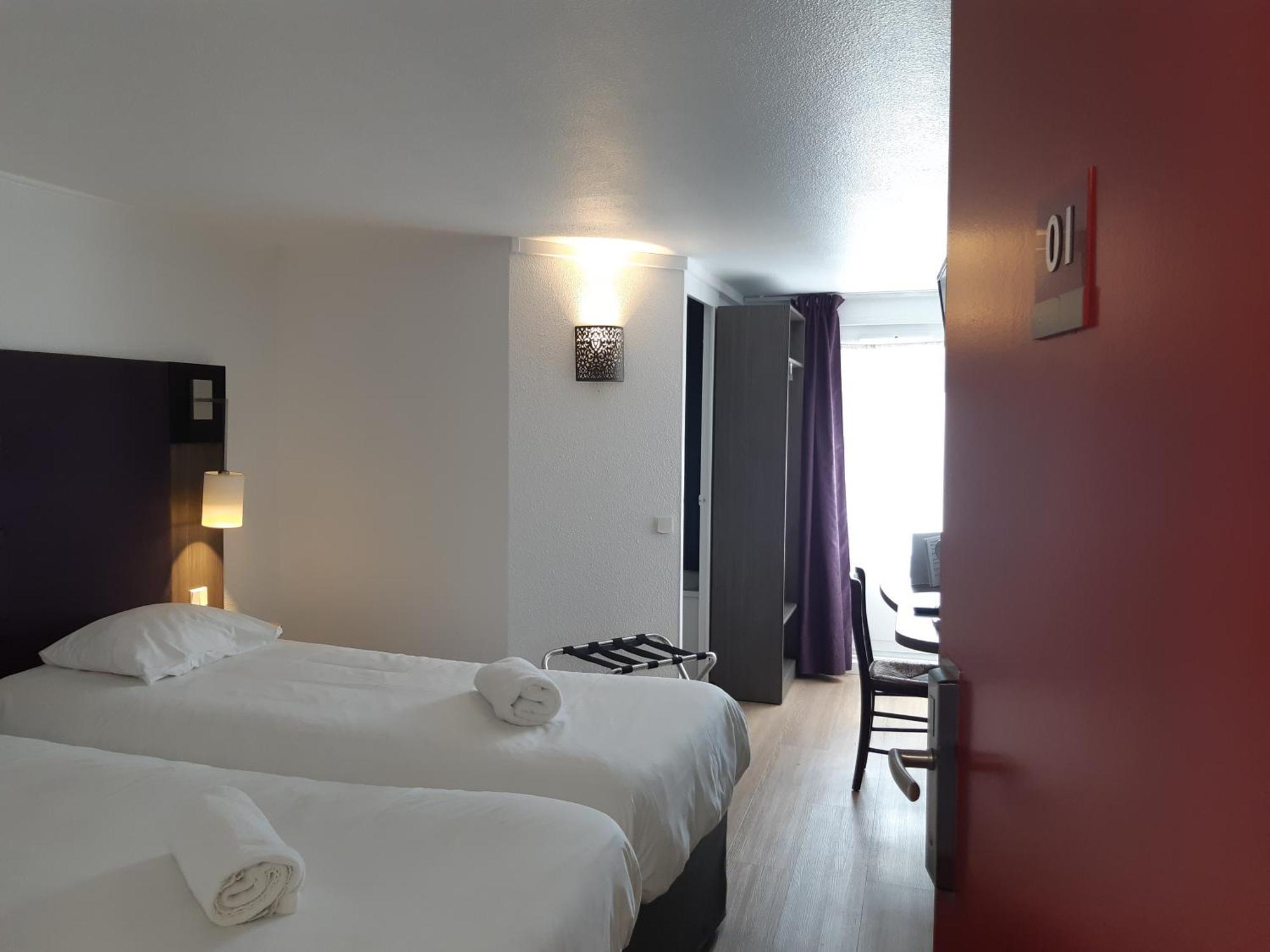 Brit Hotel Reims La Neuvillette Exterior photo