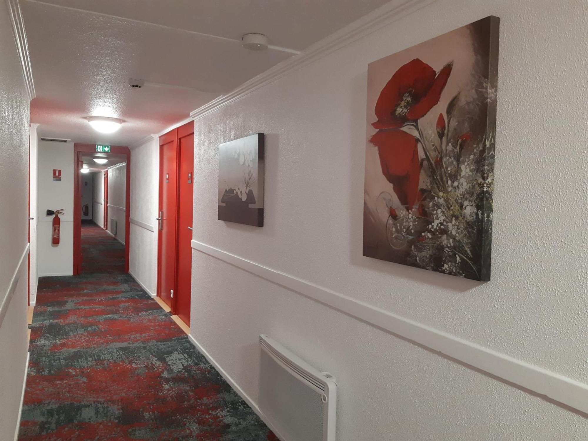 Brit Hotel Reims La Neuvillette Exterior photo