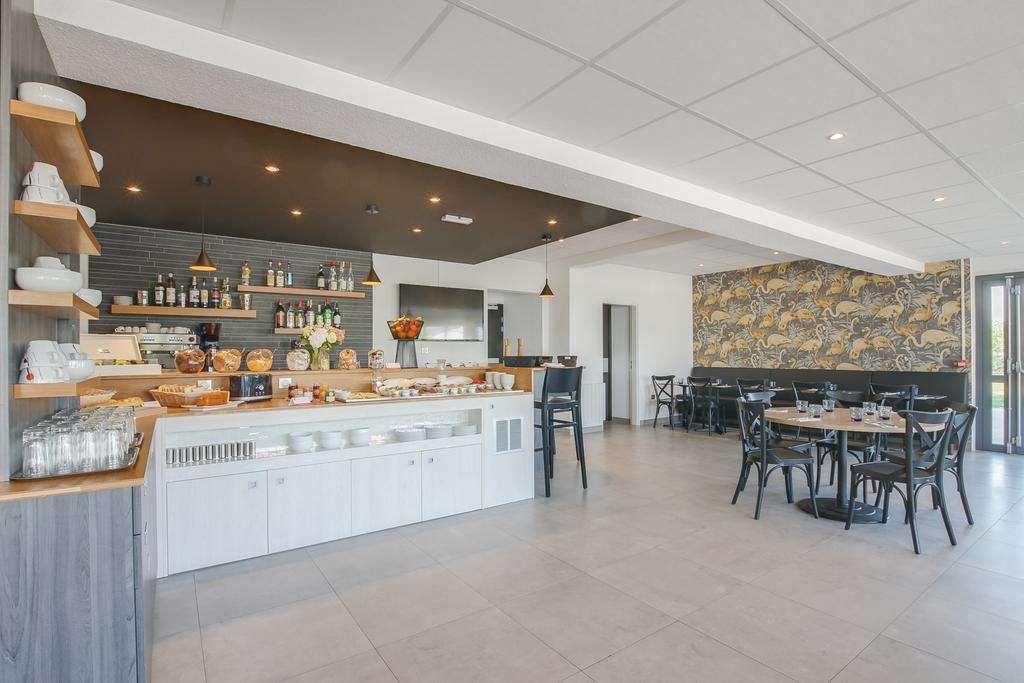 Brit Hotel Reims La Neuvillette Restaurant photo