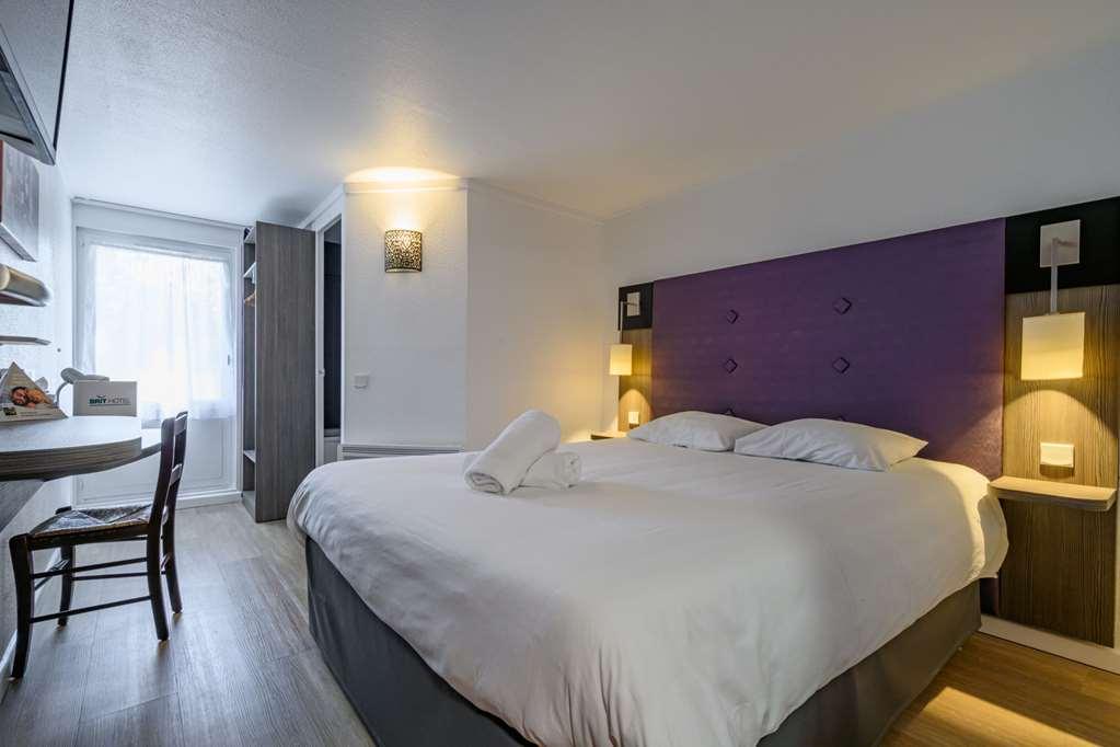 Brit Hotel Reims La Neuvillette Room photo