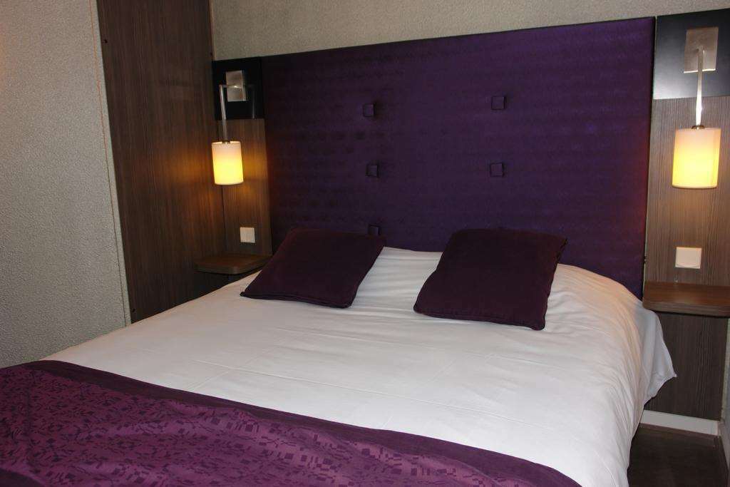 Brit Hotel Reims La Neuvillette Room photo