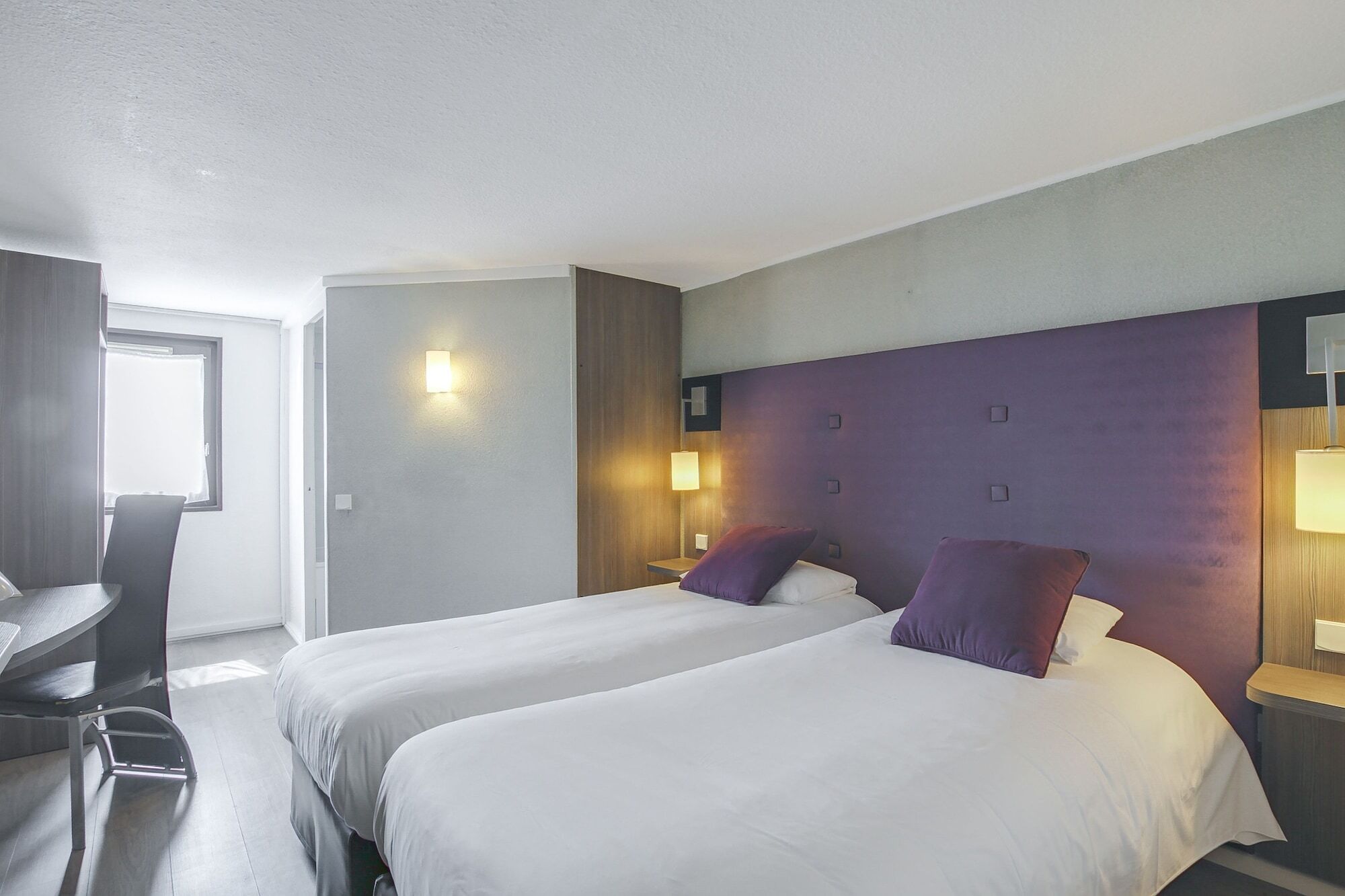 Brit Hotel Reims La Neuvillette Exterior photo
